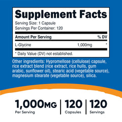 Nutricost cápsula en primer plano destacando textura y pureza del ingrediente