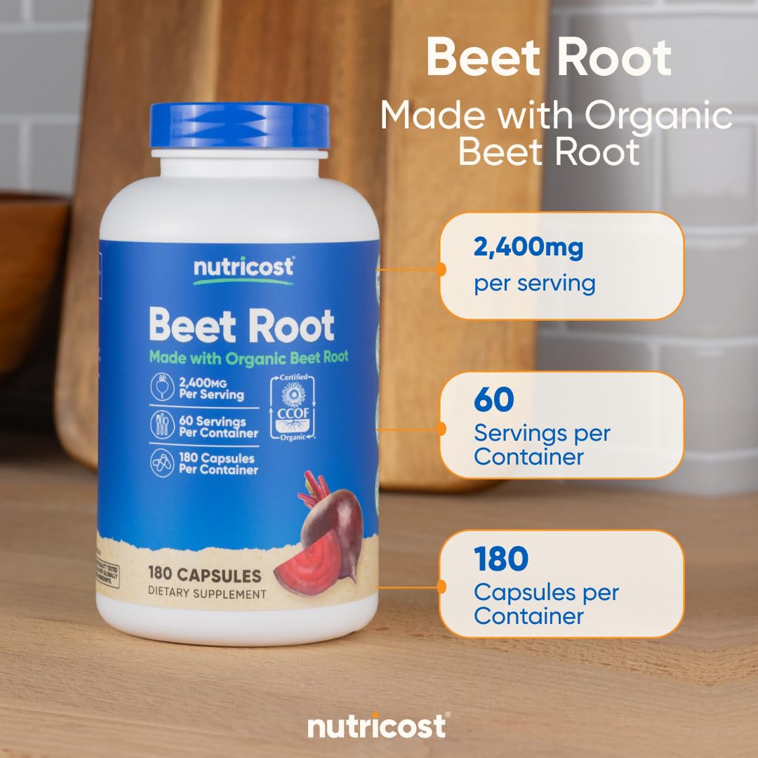 Nutricost cápsulas junto a regla para comparar tamaño y facilitar toma diaria