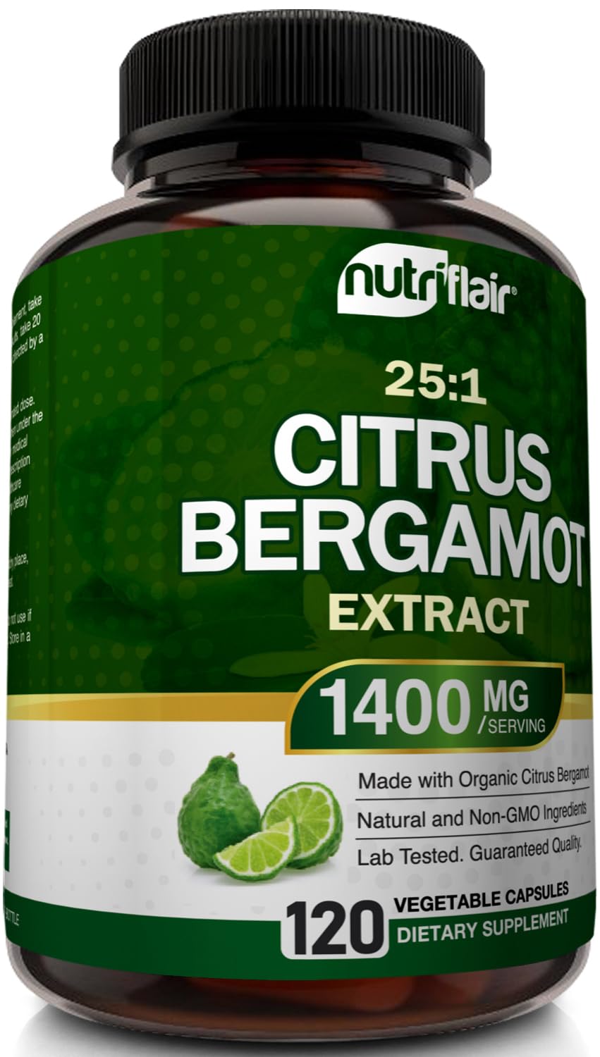 NutriFlair cápsula junto a mano para apreciar tamaño real
