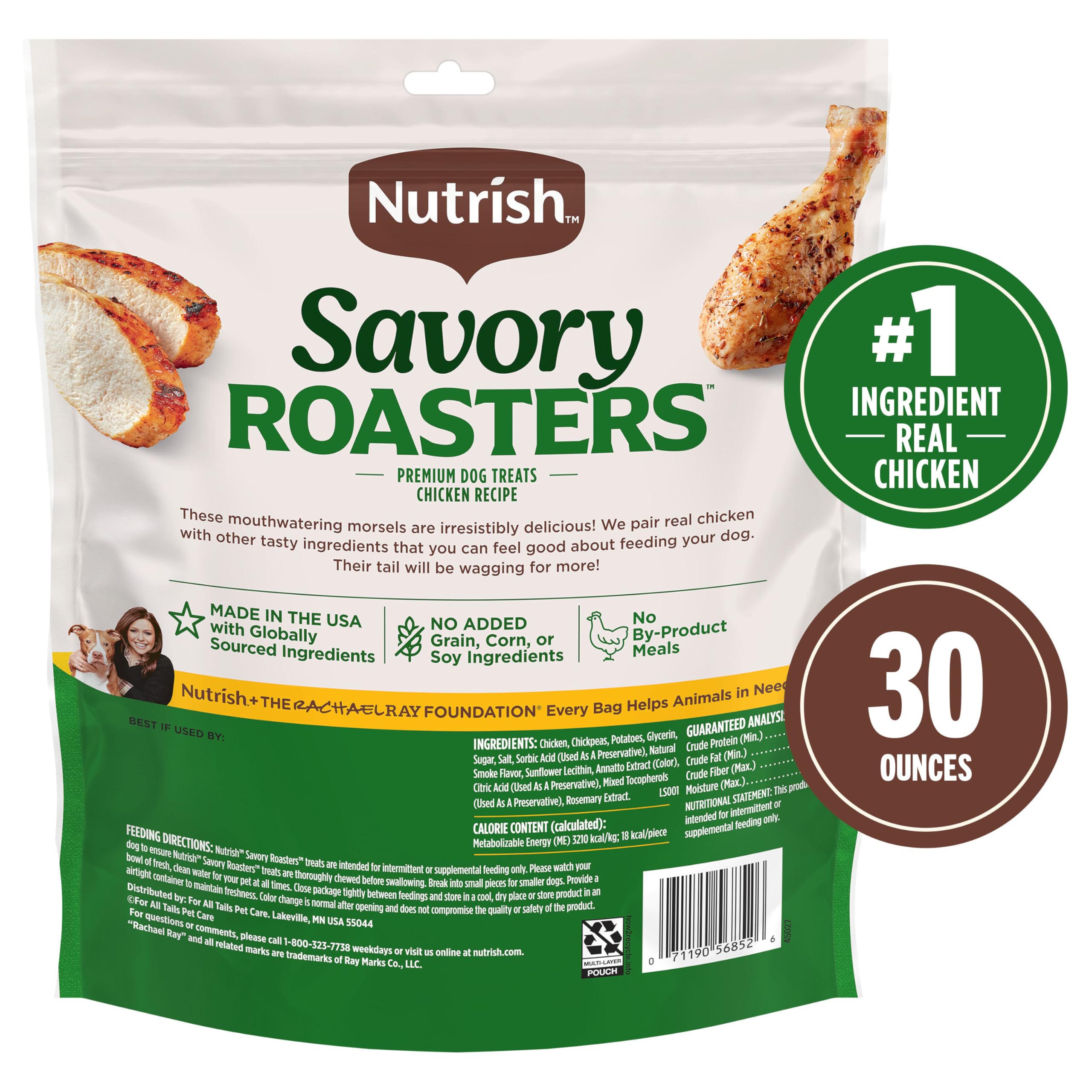 Nutrish trozos en mano demostrando tamaño ideal para entrenamiento