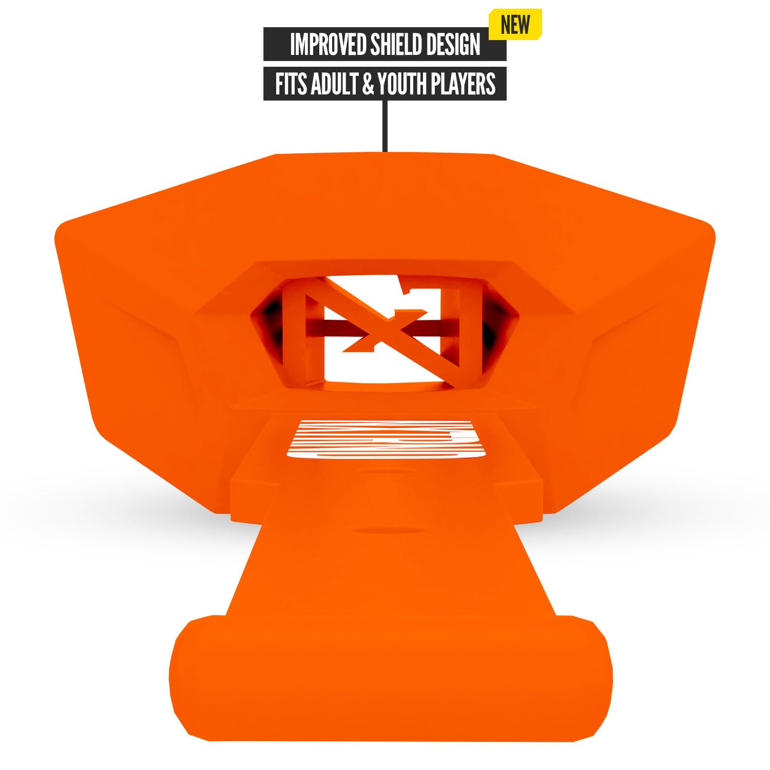 NXT NXTRND protector en uso sujeto al casco para seguridad en juego