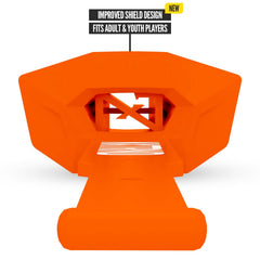 NXT NXTRND protector en uso sujeto al casco para seguridad en juego