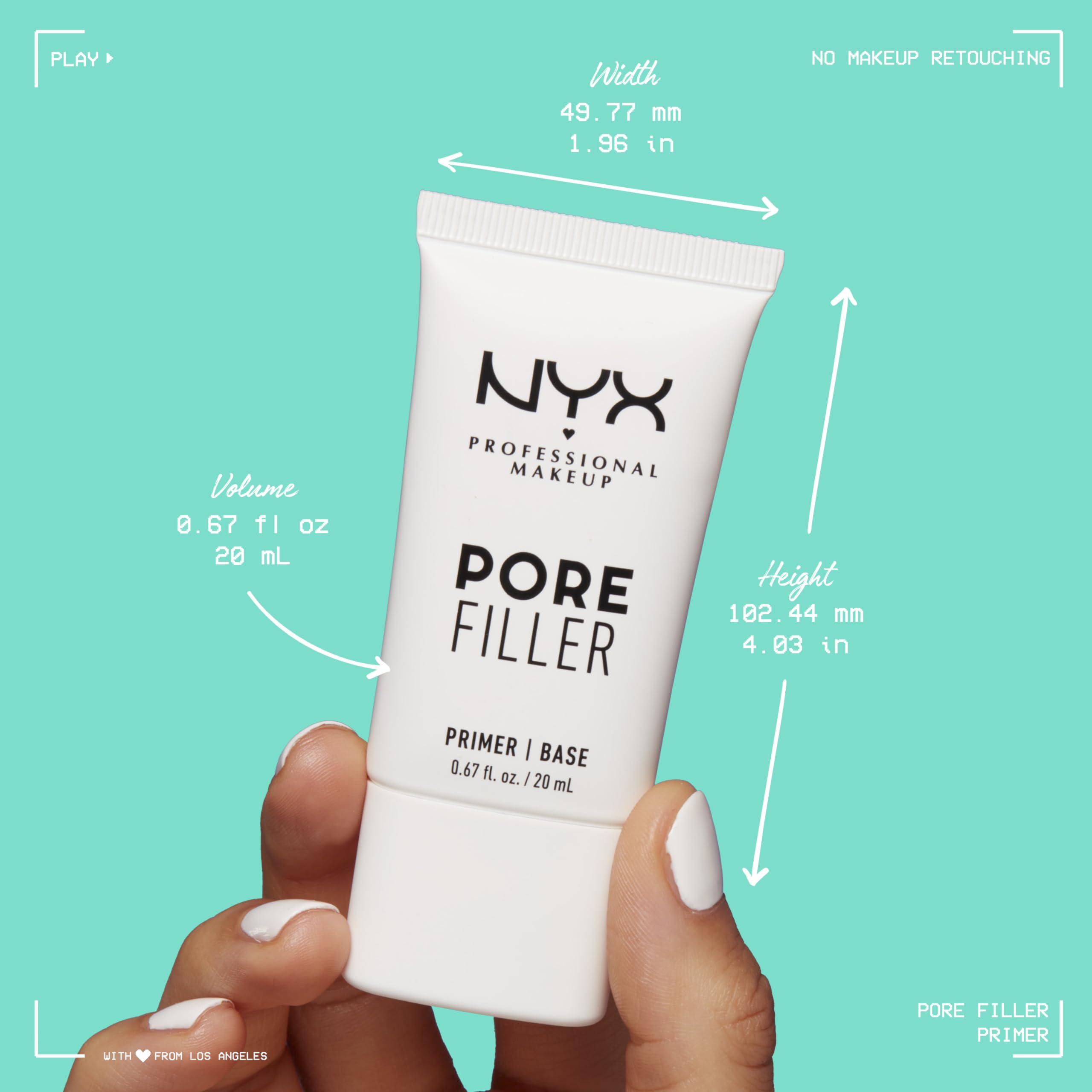 NYX Pore Filler en tocador con herramientas de maquillaje para inspiración