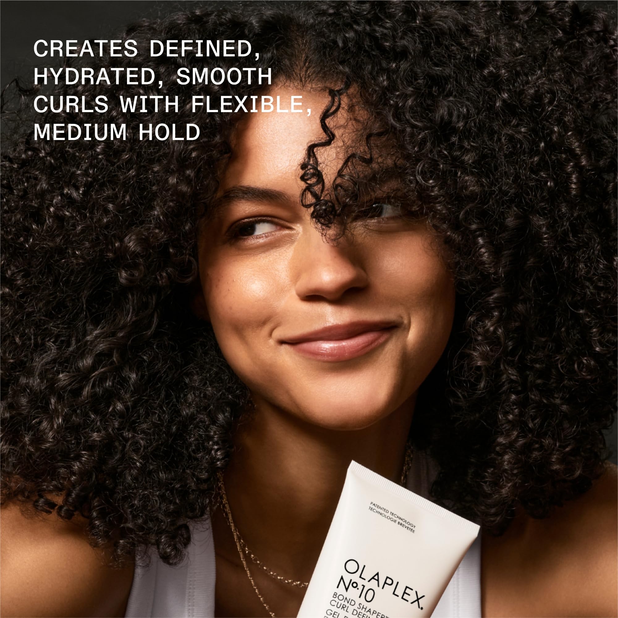 Olaplex N°.10 aplicado con difusor logrando rizos definidos y volumen