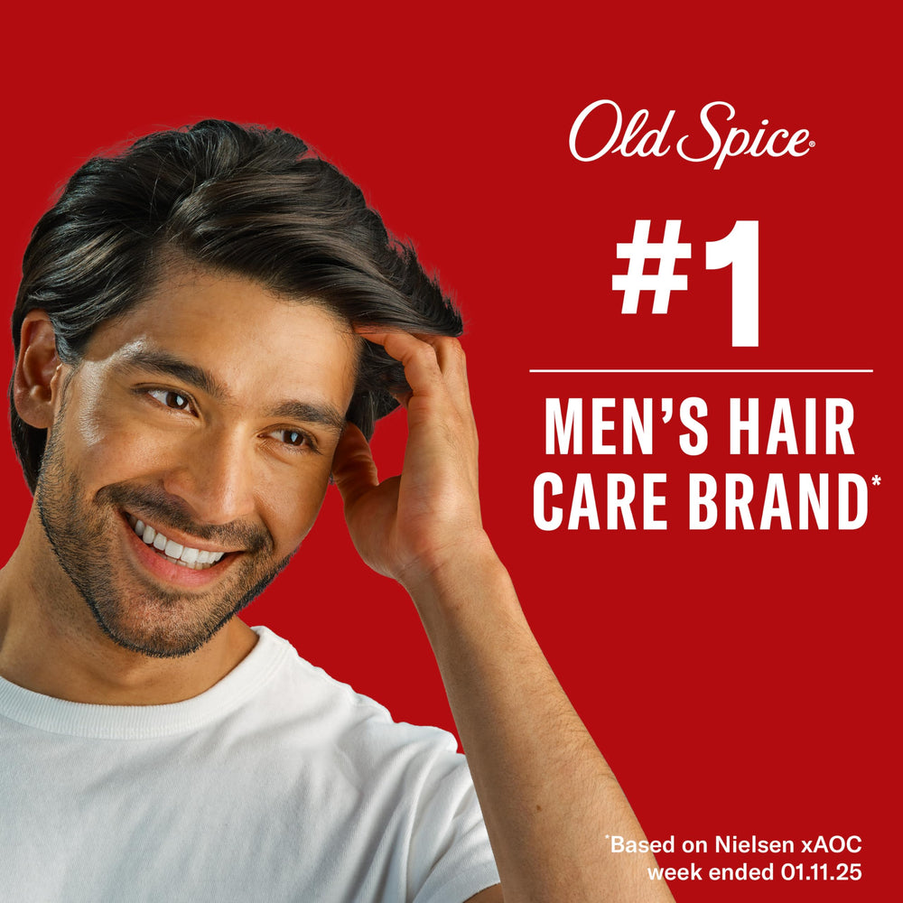 Old Spice tapa abierta mostrando boquilla y textura segura para uso diario