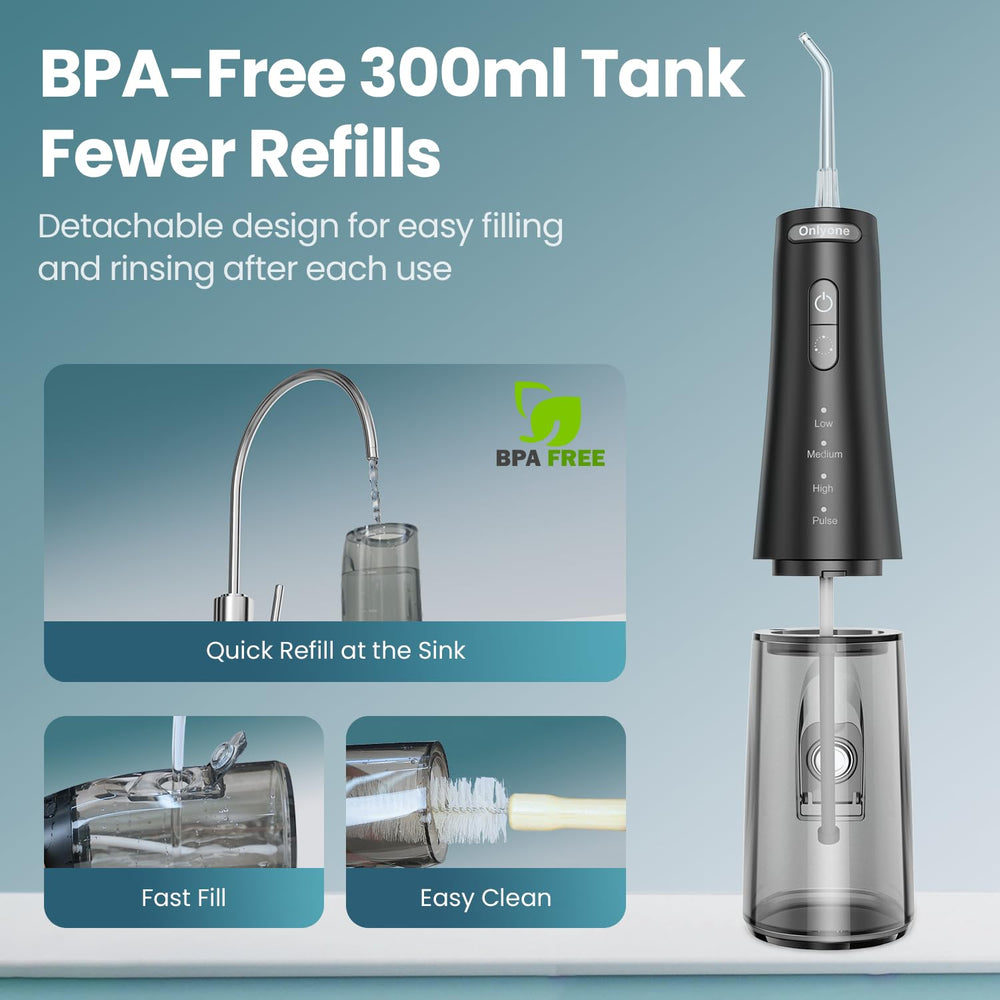 Onlyone sumergible en agua demostrando resistencia IPX7 y uso seguro en ducha