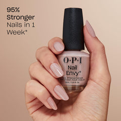 OPI detalle del pincel y textura del esmalte, beneficio aplicación precisa