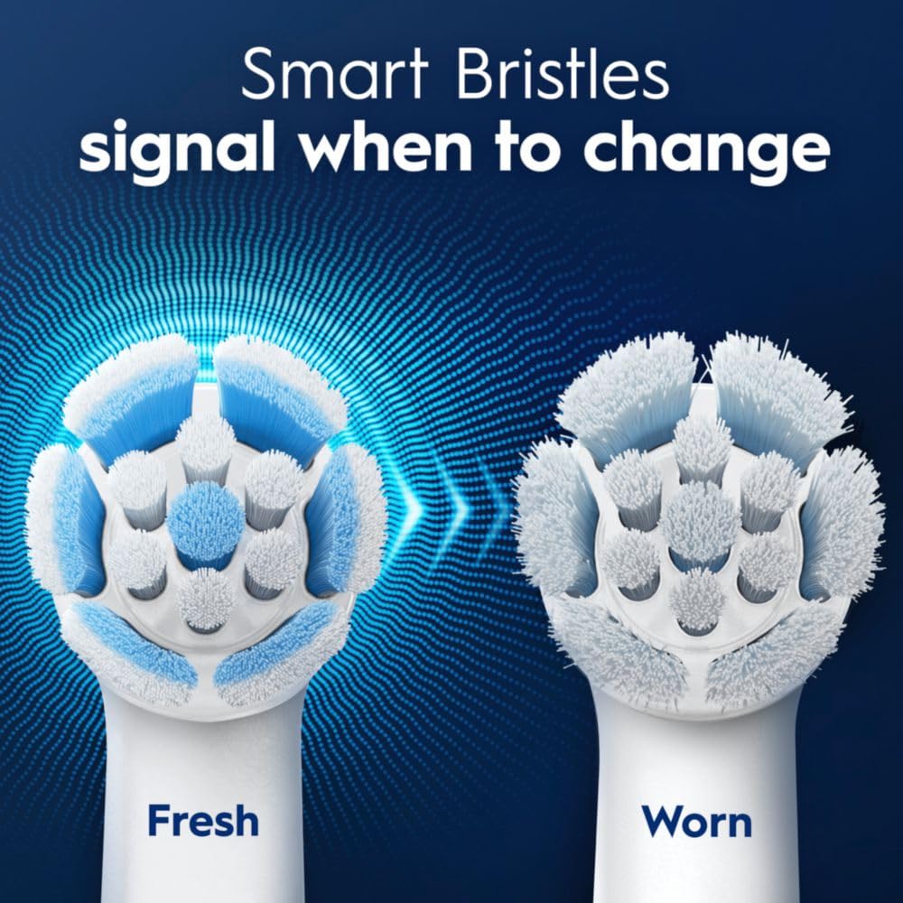 Oral-B cabeza junto a dientes para mostrar cobertura y eficacia de limpieza