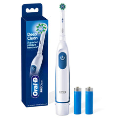 Oral-B Pro 100 3D White vista frontal mostrando diseño y color blanco