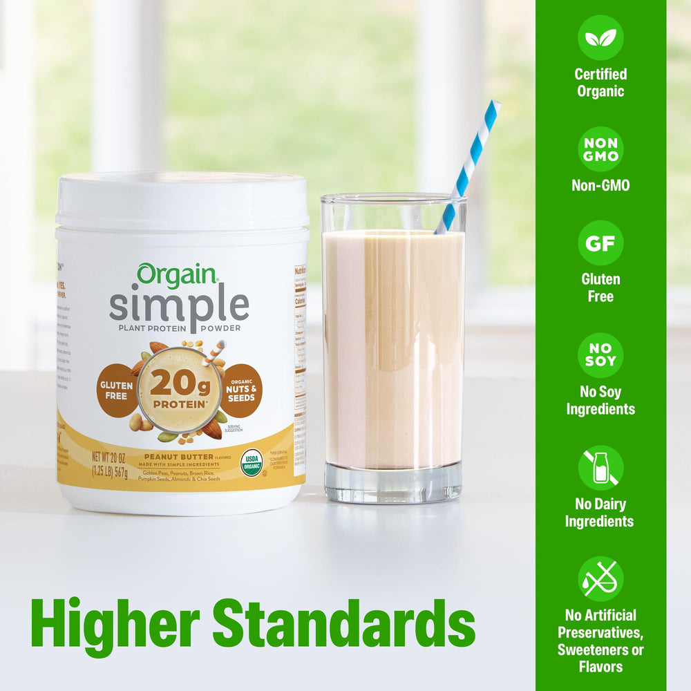 Orgain batido cremoso servido en vaso resaltando sabor a cacahuate y textura suave