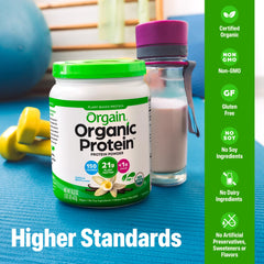 Orgain batido en vaso listo para beber con aspecto cremoso