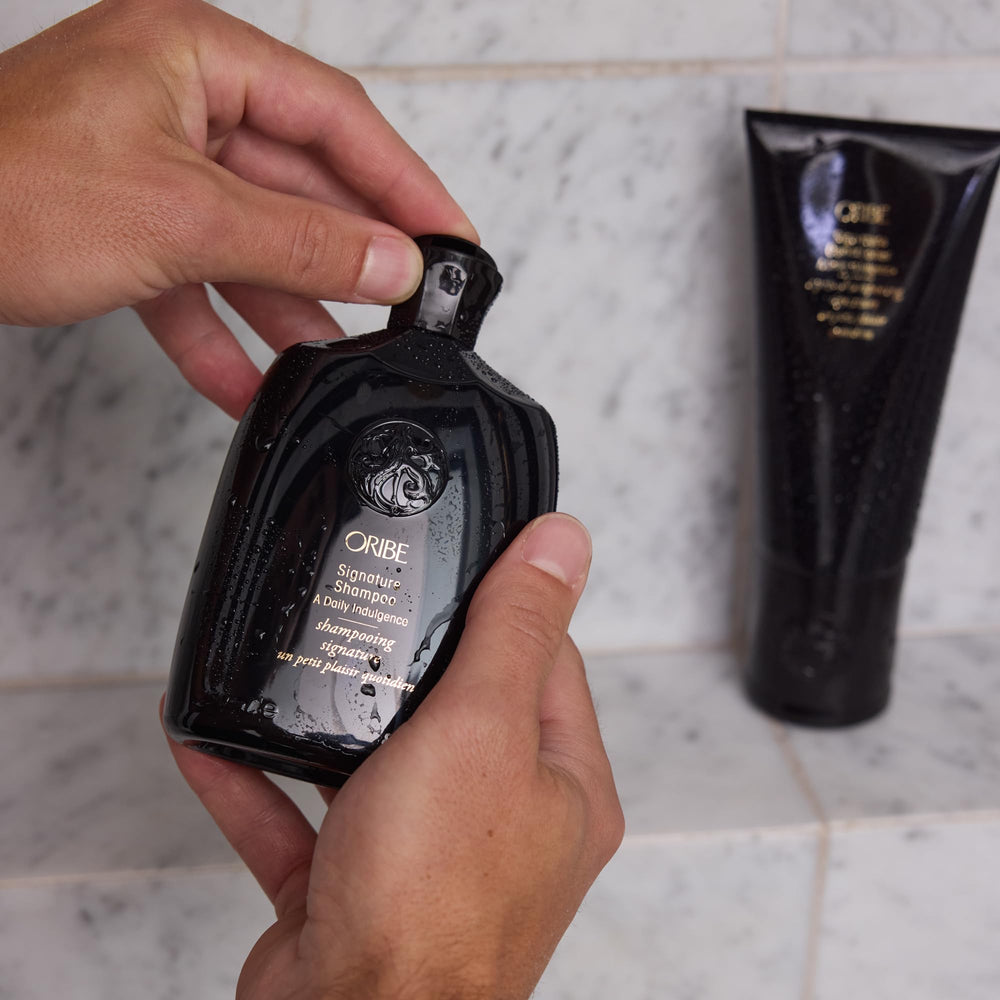 Oribe acondicionador escenario de tocador aspecto premium