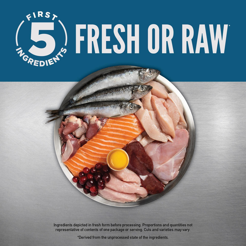 ORIJEN ingredientes frescos en plato demostrando origen animal