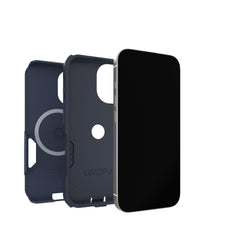 OtterBox iPhone 17 en mano demostrando comodidad y manejo