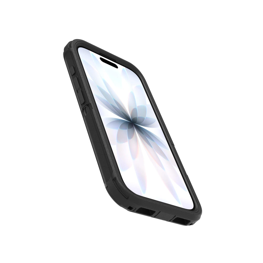 OtterBox comparación escala junto a iPhone 17 para tamaño real