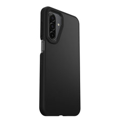 OtterBox funda en mano demostrando facilidad de uso y protección