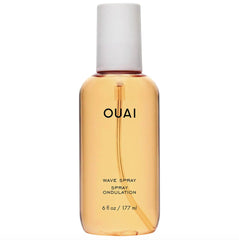 OUAI Wave Spray vista frontal y diseño elegante para aplicar fácilmente