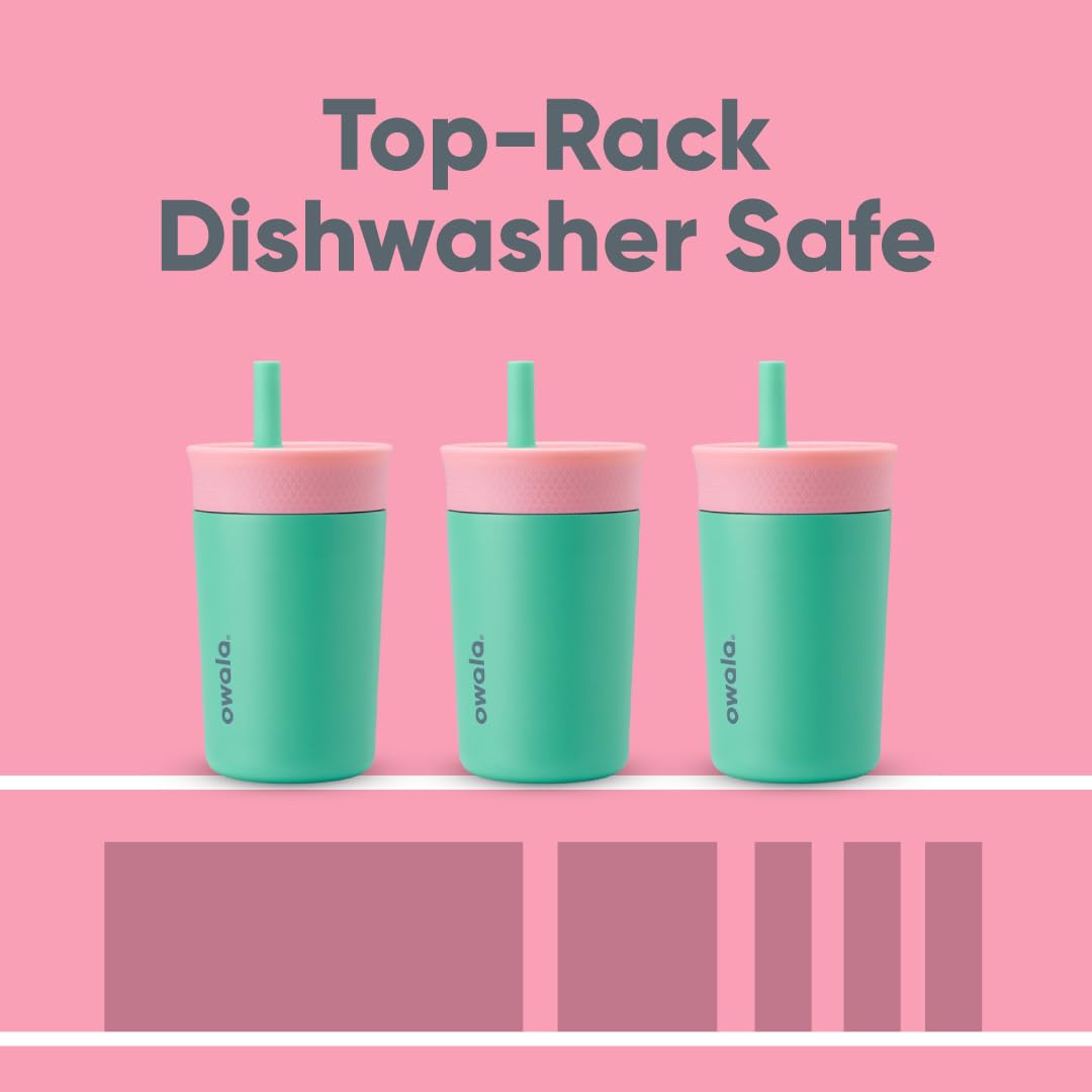 Owala tumbler en mochila mostrando portabilidad para salidas