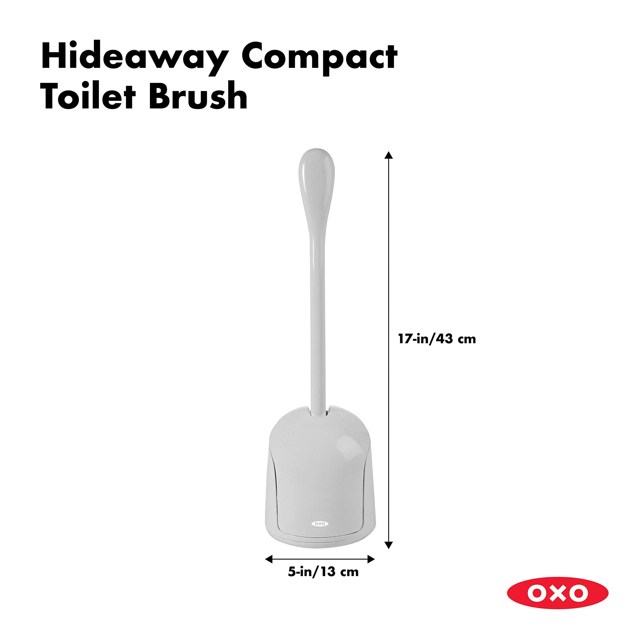 OXO set en baño moderno demostrando almacenamiento discreto y orden