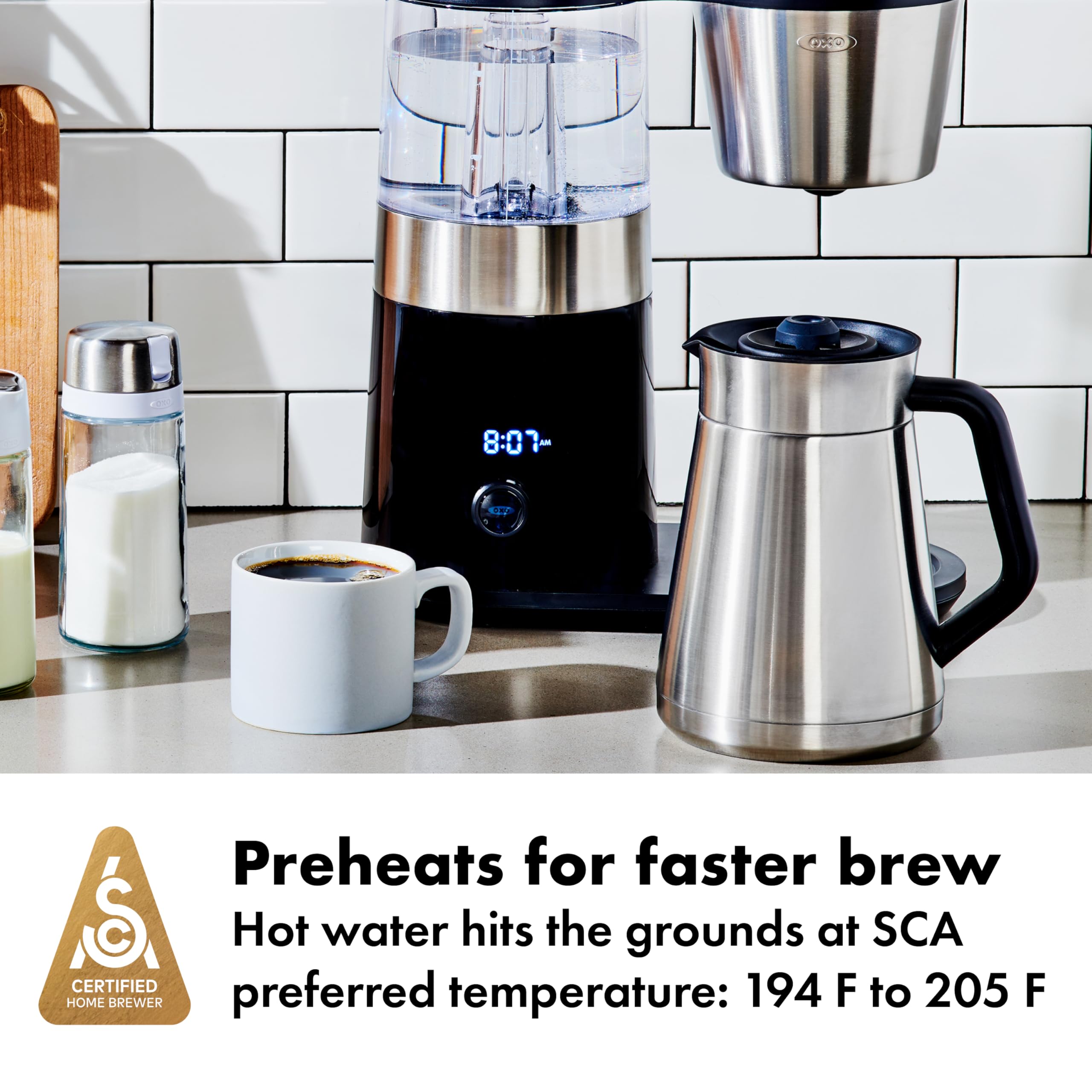 OXO Brew detalle de cabeza rainmaker, distribuye agua uniformemente