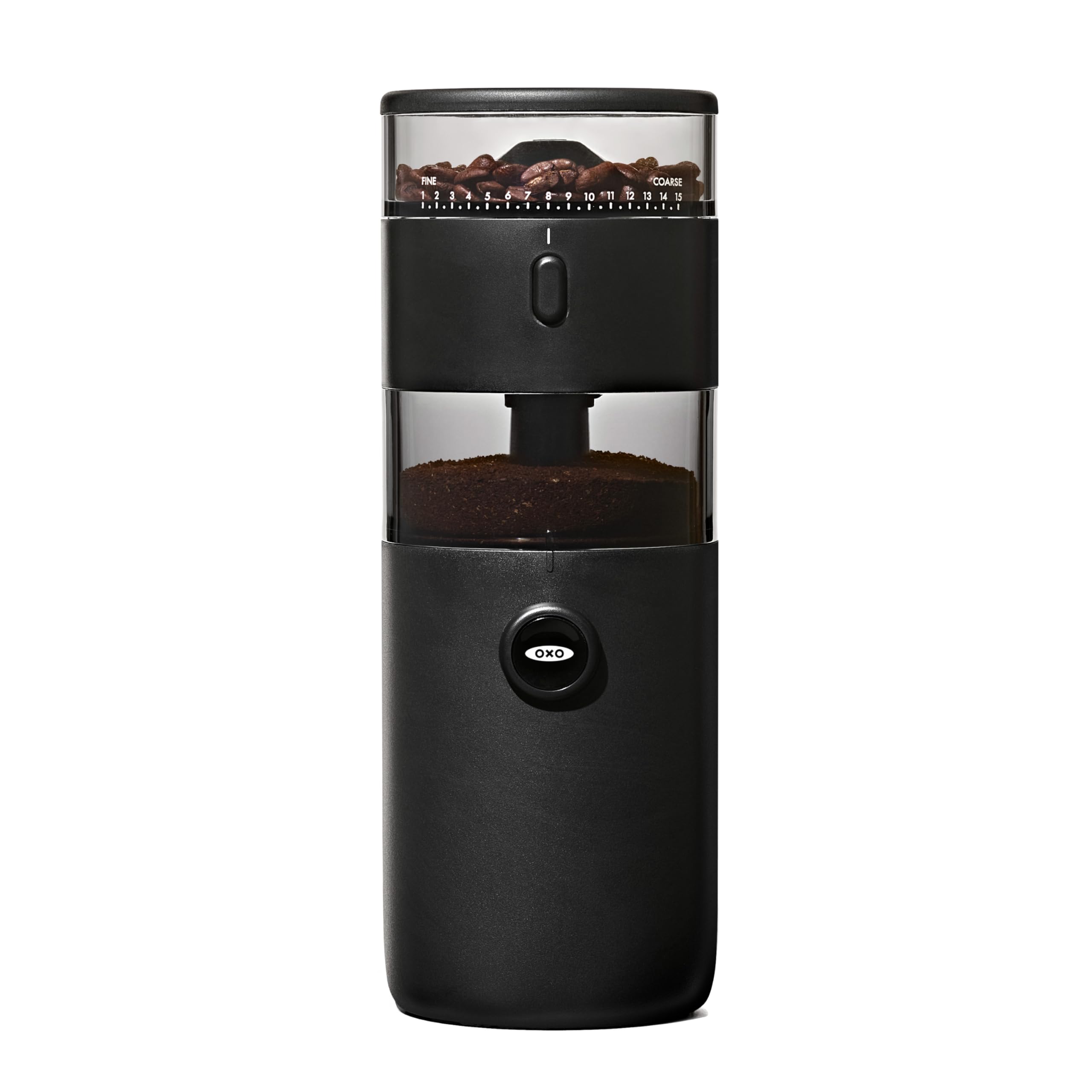 OXO Brew vista frontal en encimera mostrando diseño compacto y estética