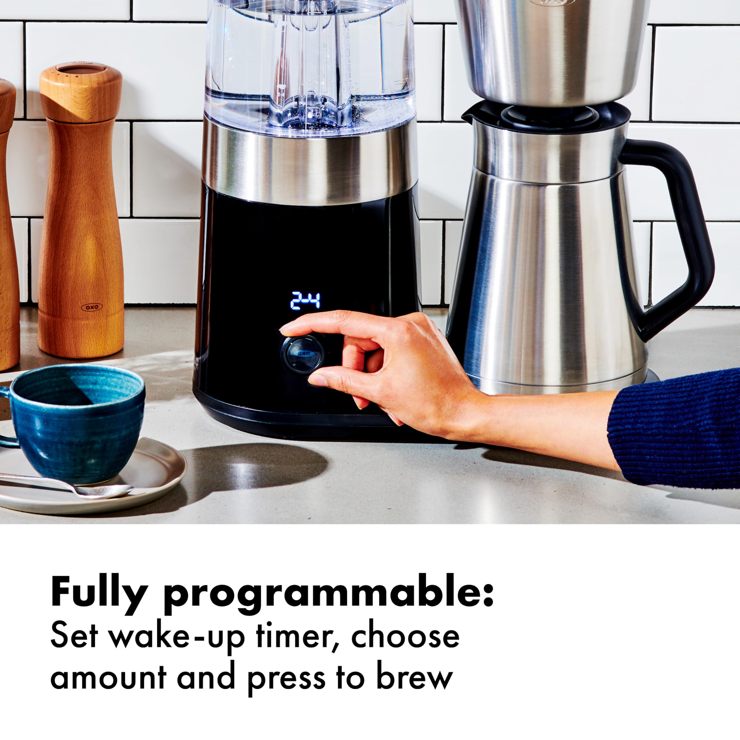 OXO Brew tubo mezclador interno visible, asegura sabor consistente