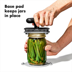 OXO Good Grips base antideslizante en encimera, evita deslizamientos