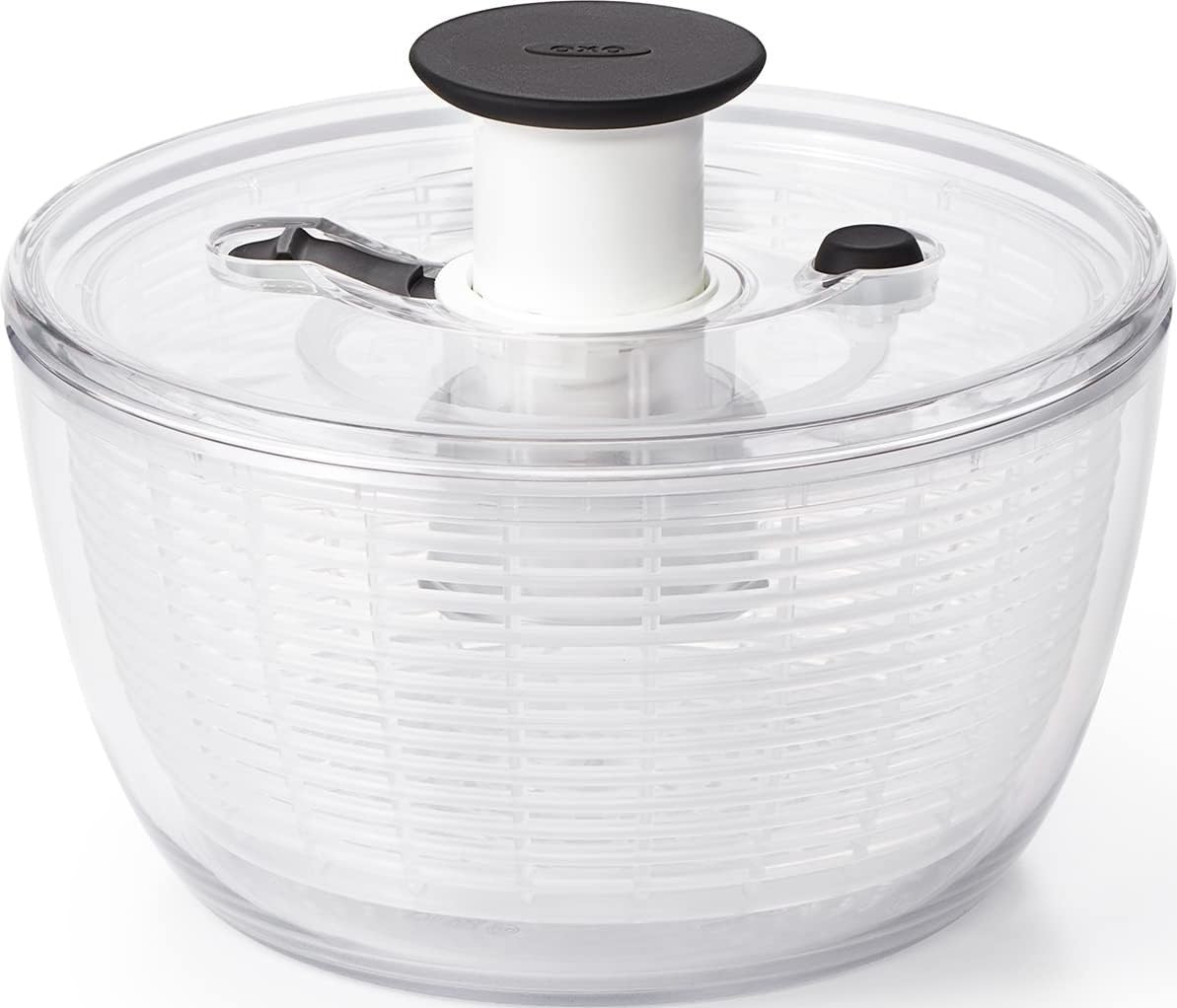 OXO Good Grips vista frontal del mini centrifugador, práctico y compacto