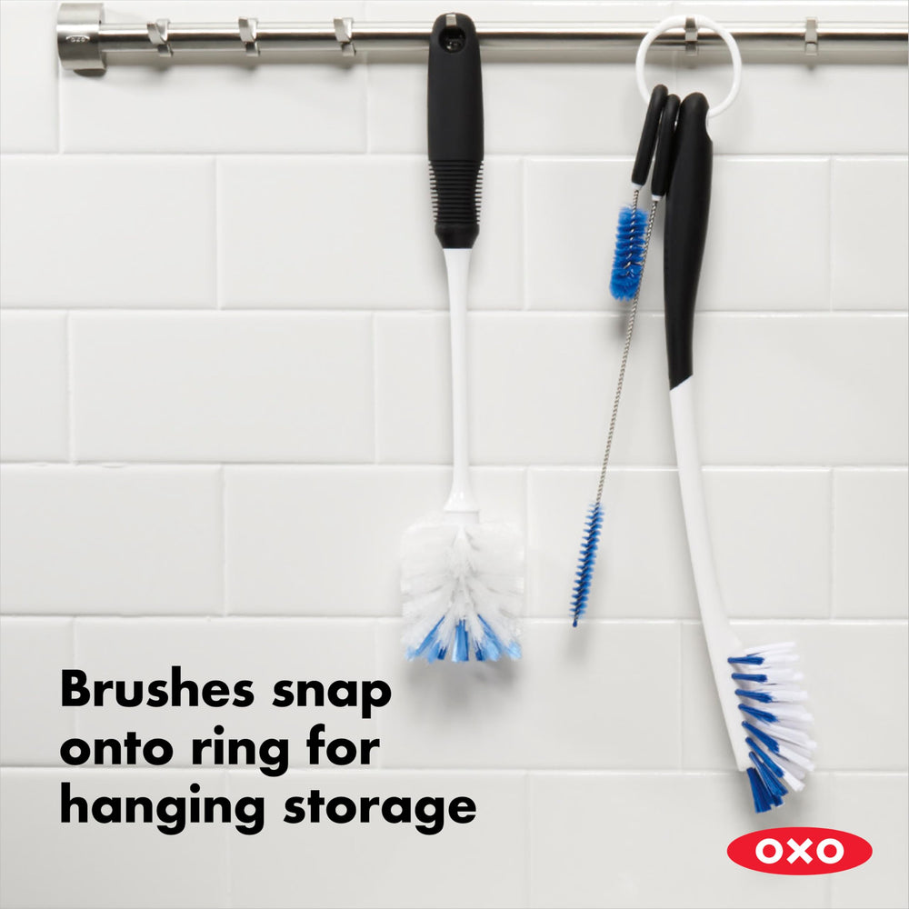 OXO Good Grips limpiador de detalles en tapa, accede hendiduras y roscas difíciles