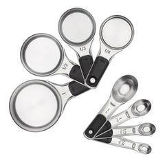 OXO vista frontal del juego en acero inoxidable con aspecto profesional