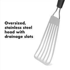 OXO mango Good Grips en primer plano, agarre cómodo y antideslizante