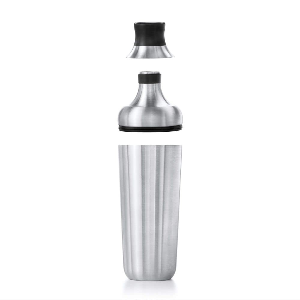 OXO primer plano del acabado en acero fácil de limpiar y resistente