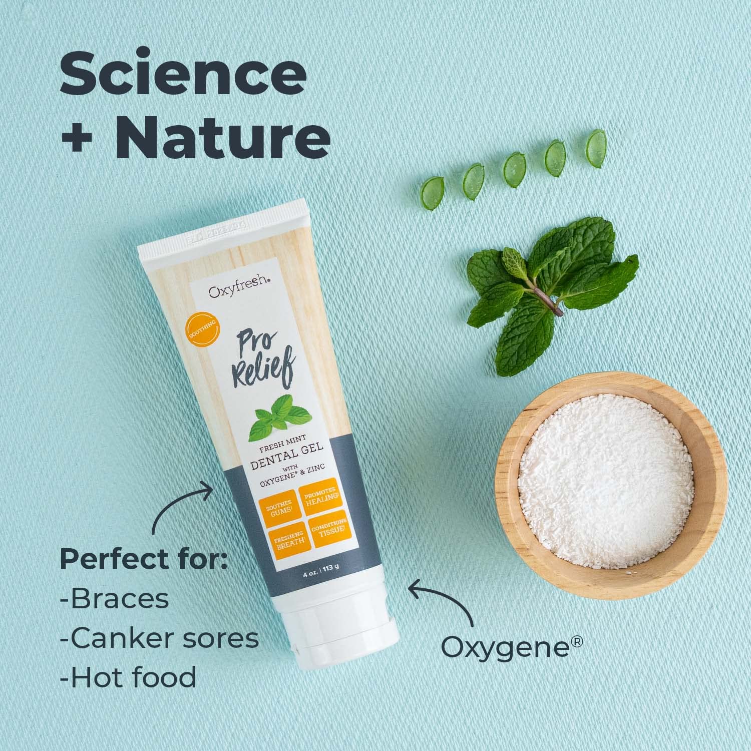 Oxyfresh gel junto a una regla para comparar tamaño y facilidad de transporte