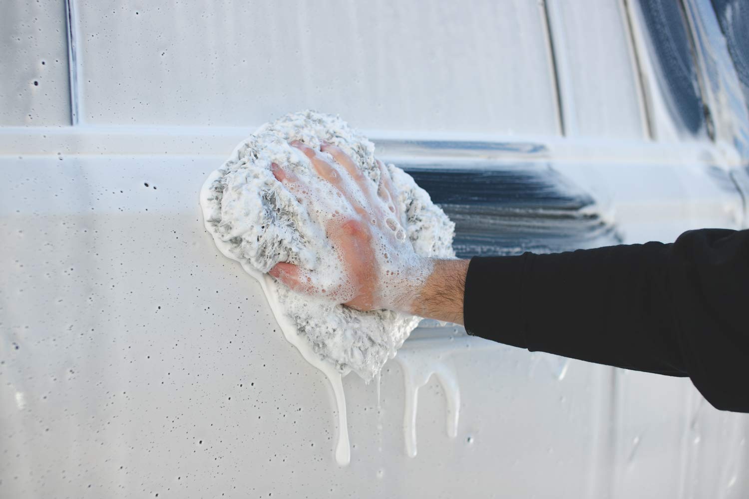 P & S PROFESSIONAL DETAIL PRODUCTS producto aplicado con foam cannon para cobertura uniforme
