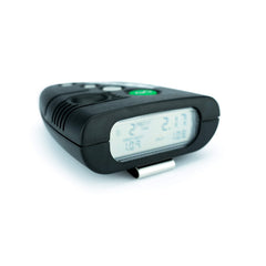 PACT Club Timer III sujeto al cinturón con clip para transporte práctico