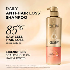 Pantene espuma y textura del champú demostrando limpieza suave