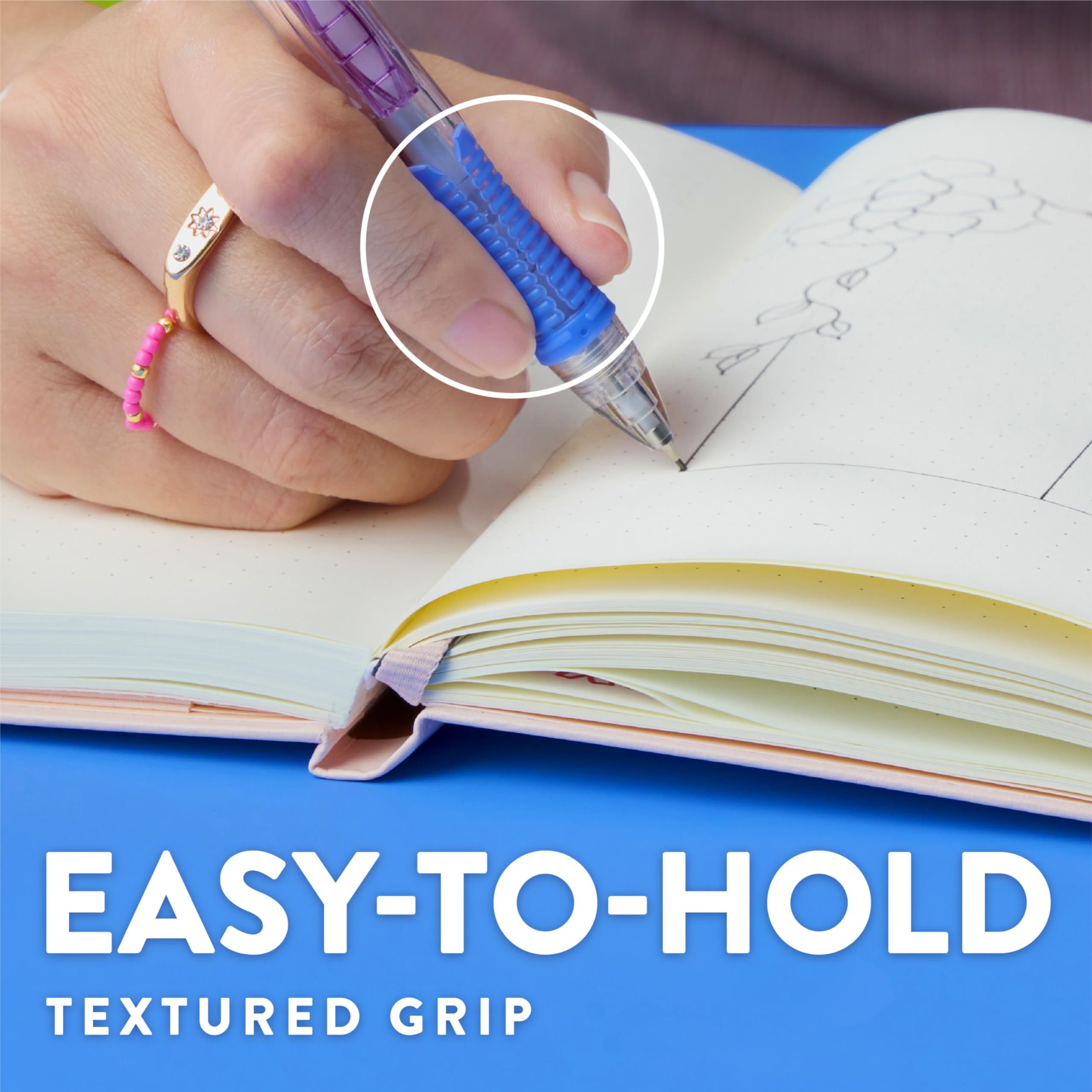 Paper Mate Clearpoint en uso sobre cuaderno demostrando escritura continua