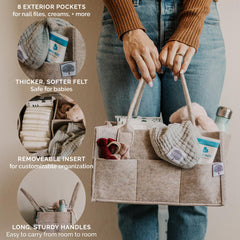 Bolsillos exteriores Parker Baby Co con cremas y accesorios organizados