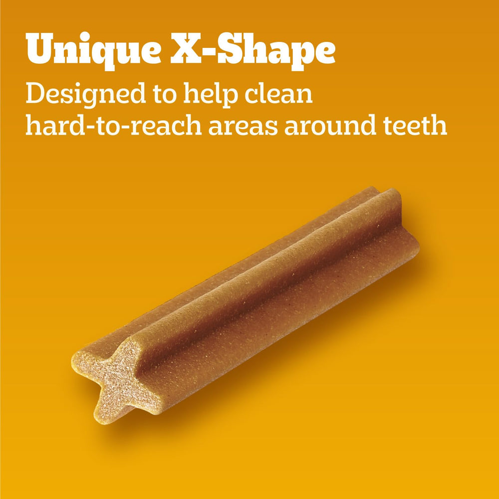 Primer plano de la superficie con sabor a pollo real de Pedigree Dentastix
