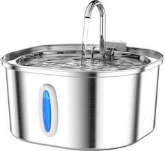 PEKTACO vista frontal con 3,2 L de agua lista para mascotas