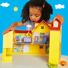 Peppa Pig figuras Peppa George Evie interactuando en casa