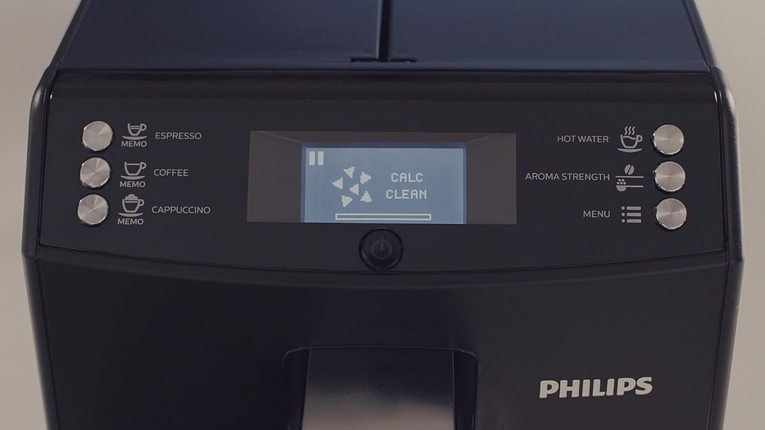 PHILIPS botella junto a objeto para comparar tamaño y cantidad utilizable