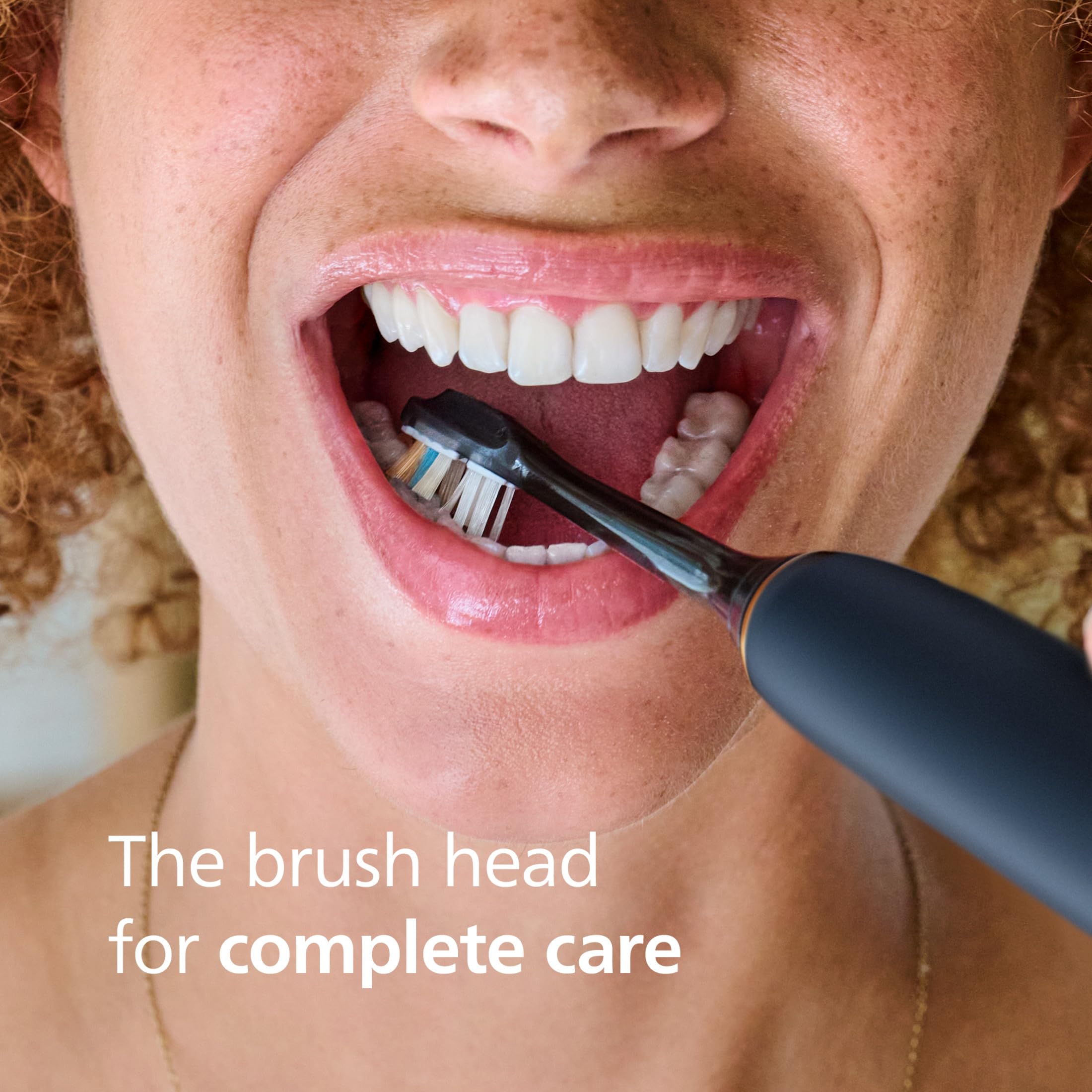 Philips Sonicare A3 cabeza colocada en mango en uso que mejora limpieza entre dientes