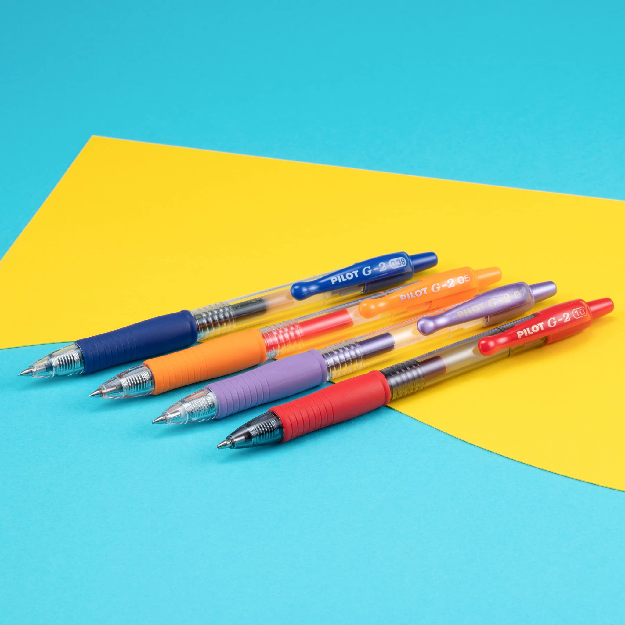 PILOT packaging en ambiente lifestyle ideal para oficina o estudio