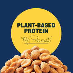 PLANTERS bolsita abierta con cacahuates en mano, porción portátil inmediata