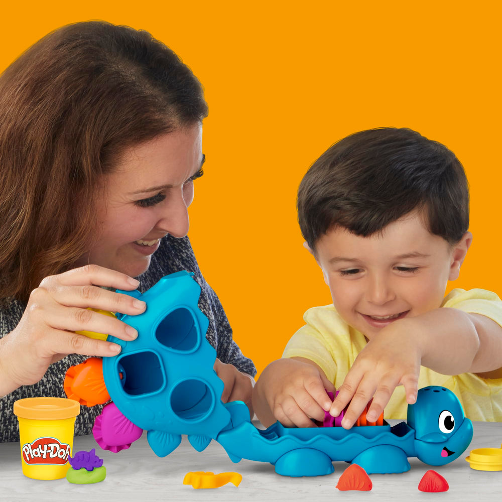 Play-Doh seis botes de colores alineados para combinaciones creativas y sensoriales