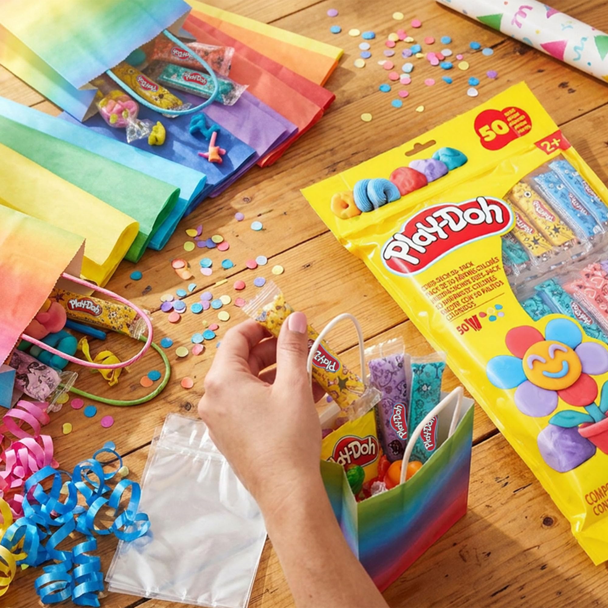 Play-Doh barras guardadas en envase reutilizable para mantener frescura