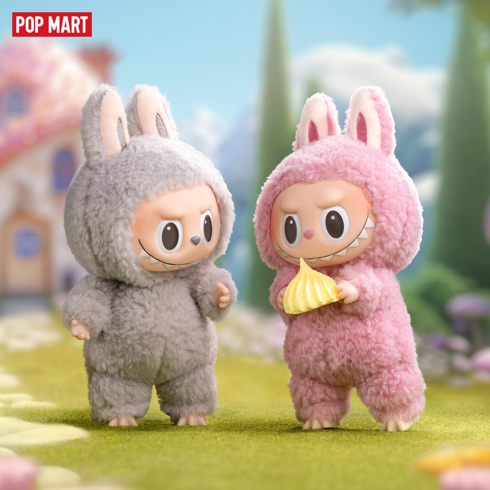 POP MART varias figuras en estantería demostrando colección decorativa