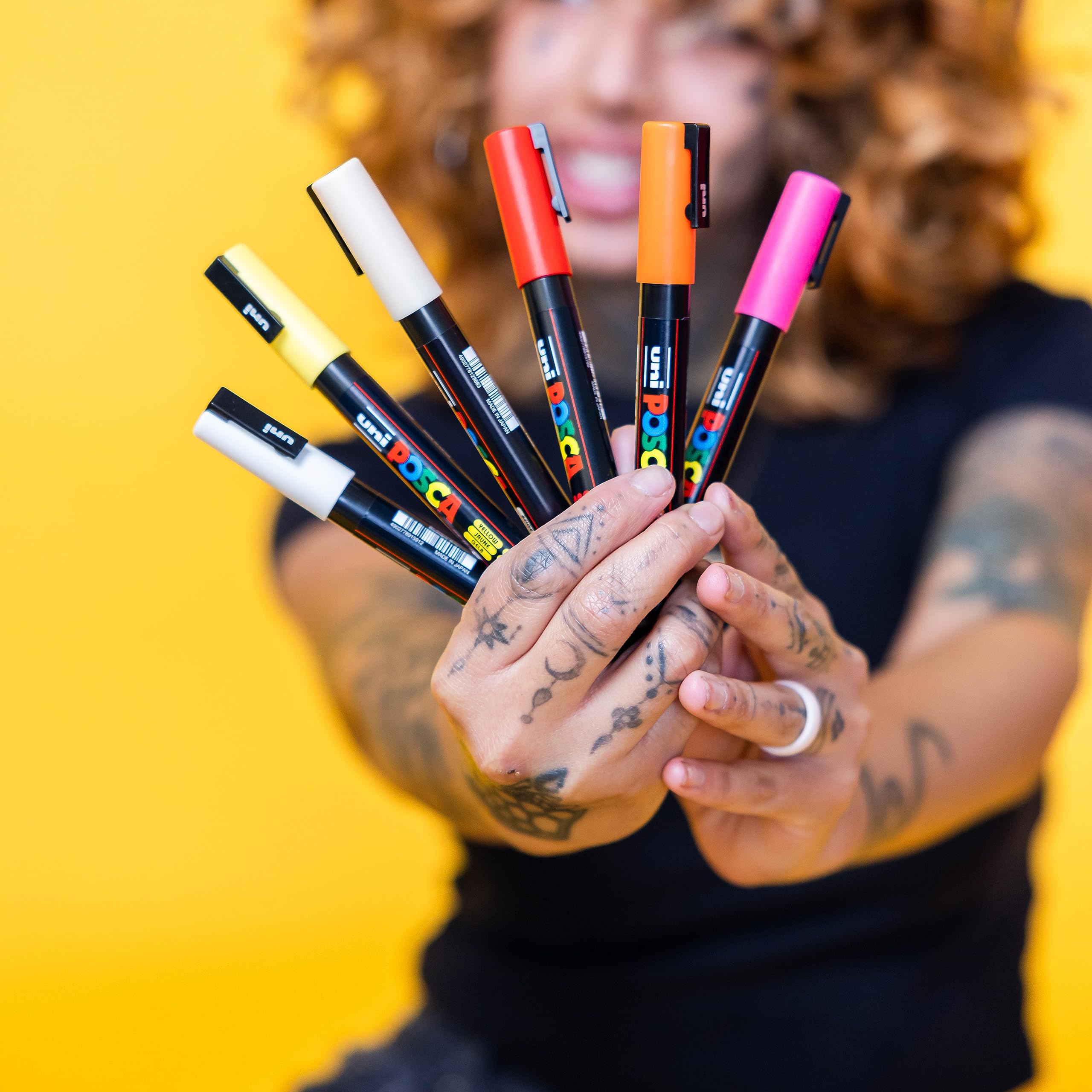 posca etiqueta indicando fabricación en Japón y calidad profesional