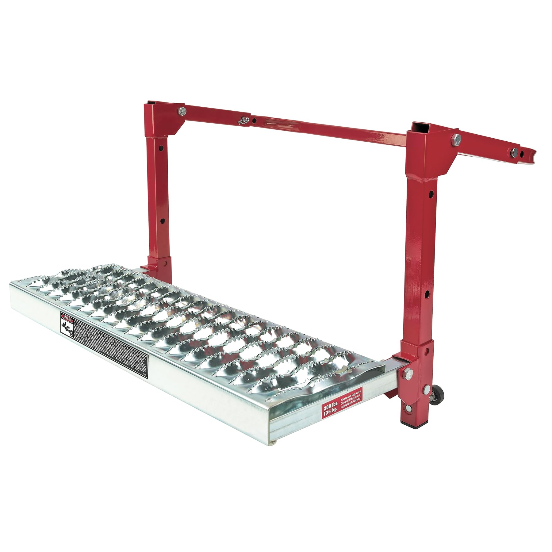 Powerbuilt escalón colocado sobre el neumático mostrando estabilidad y fácil acceso